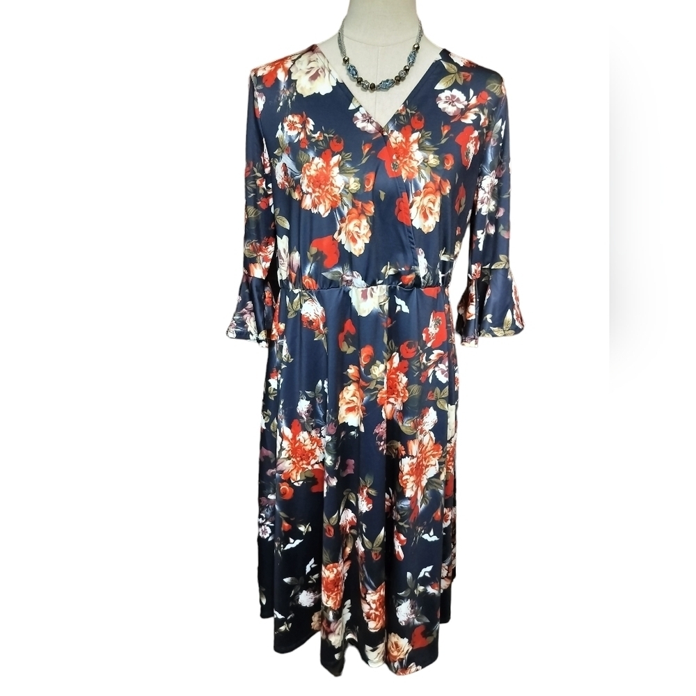 2555) Tamsy Navy & Red Tropical Floral Print 3/4 Sleeve Wrap Dress Size Medium